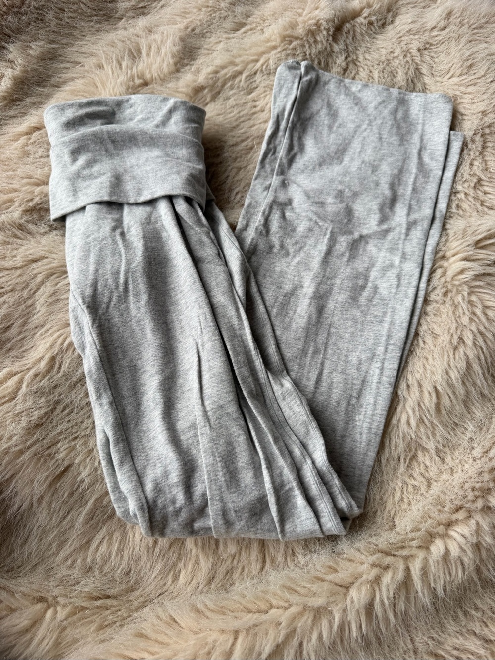 SKIMS Light Grey Fold-Over Waist Lounge Leggings